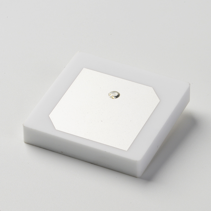 GNSS Patch Antenna